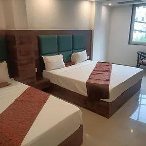 Hotel Family Tark Near Igi Airport Delhi, New Delhi